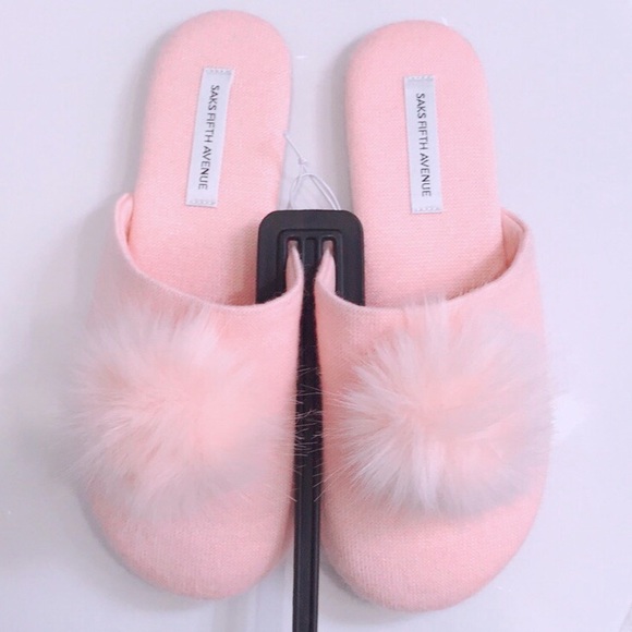 Cashmere Slippers - Picture 5 of 7